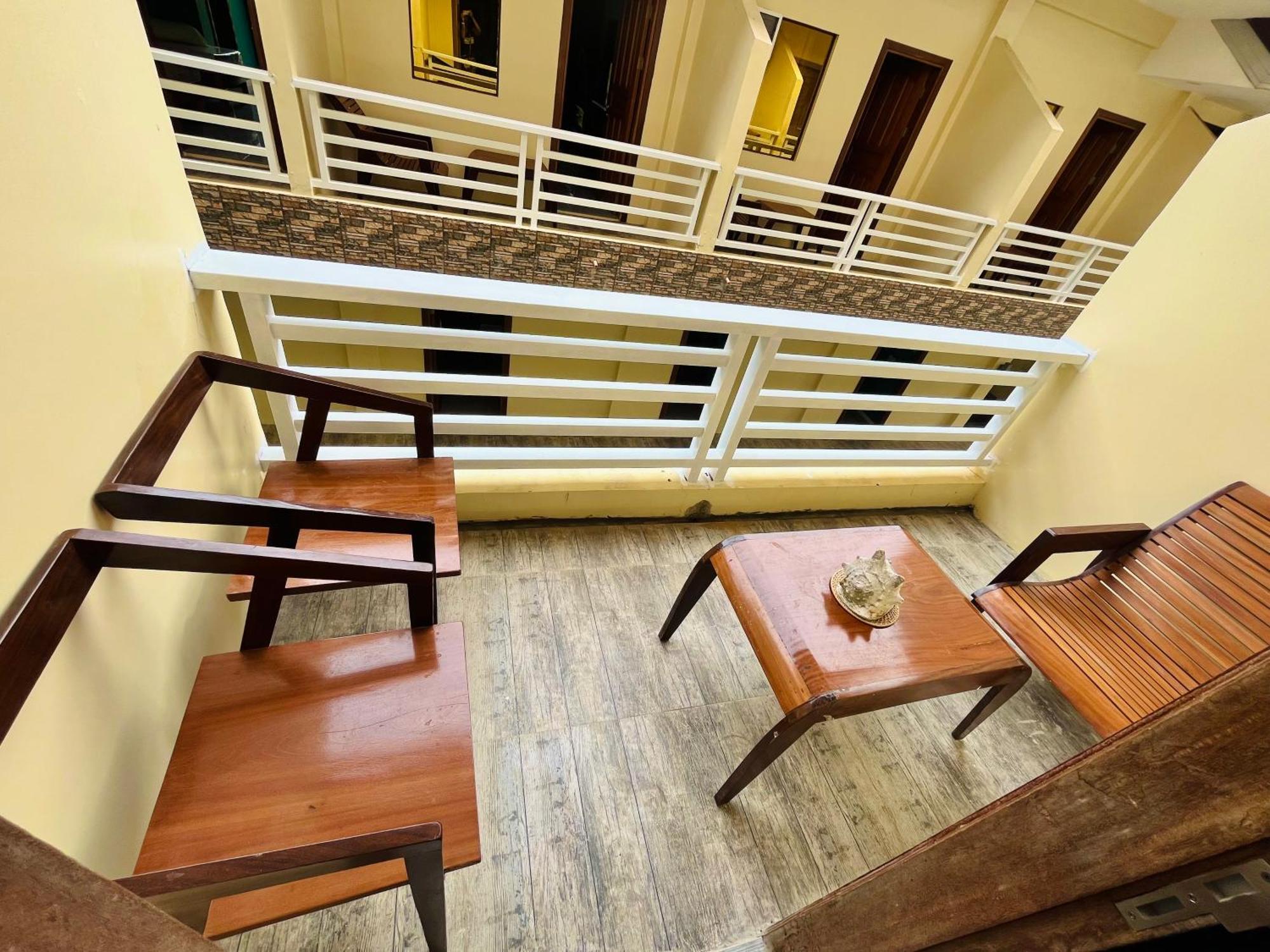 On Board Lifestyle Panglao Resort 외부 사진